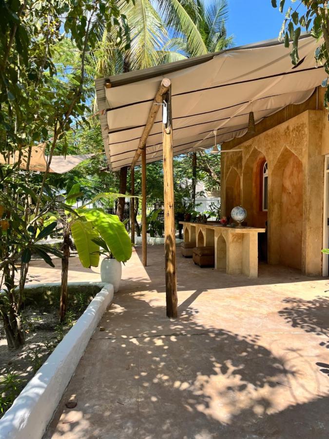 Karanga Bungalows Michamvi Kae Екстер'єр фото