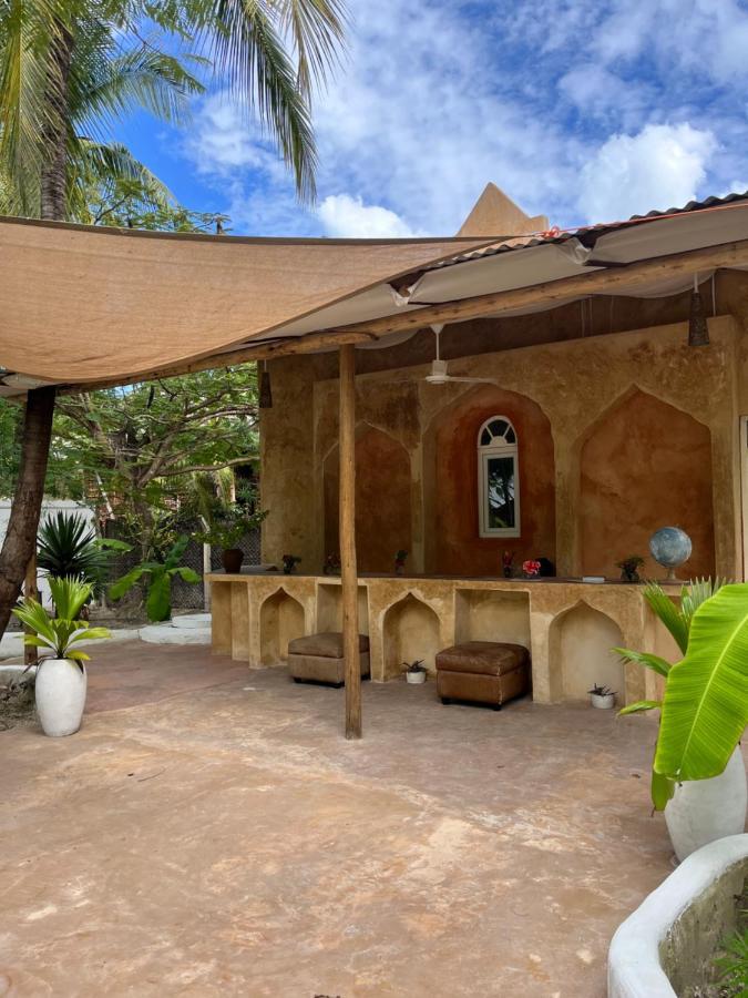 Karanga Bungalows Michamvi Kae Екстер'єр фото