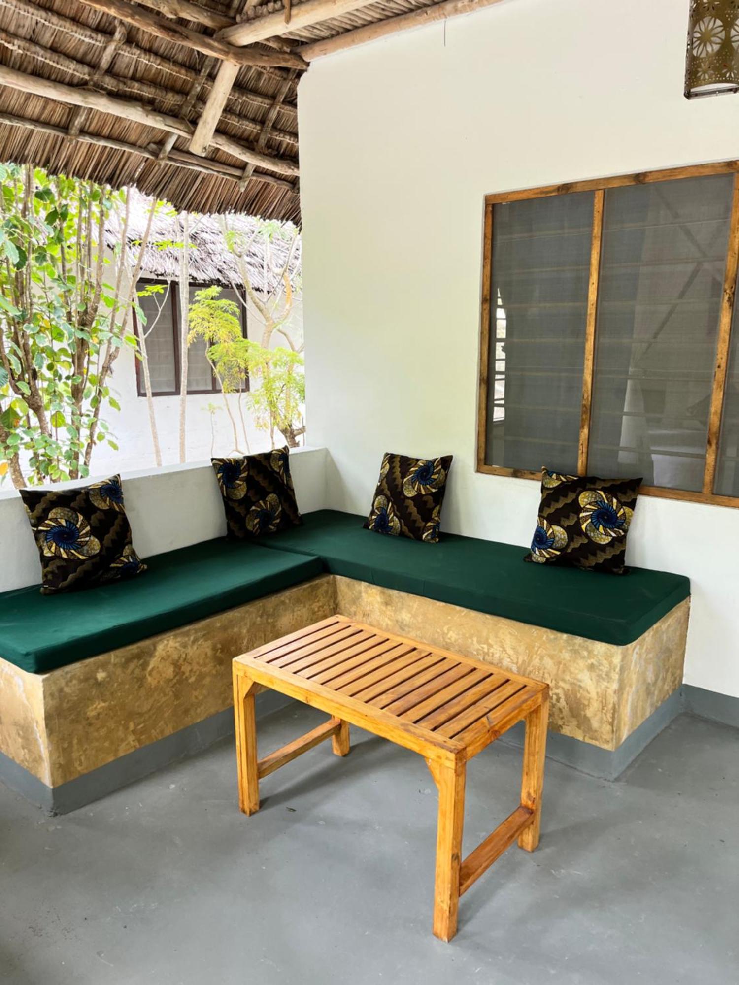 Karanga Bungalows Michamvi Kae Екстер'єр фото
